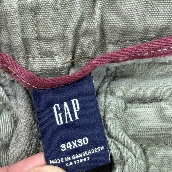 GAP Men's Cargo Pants - Camouflage - Picture 9 of 10
